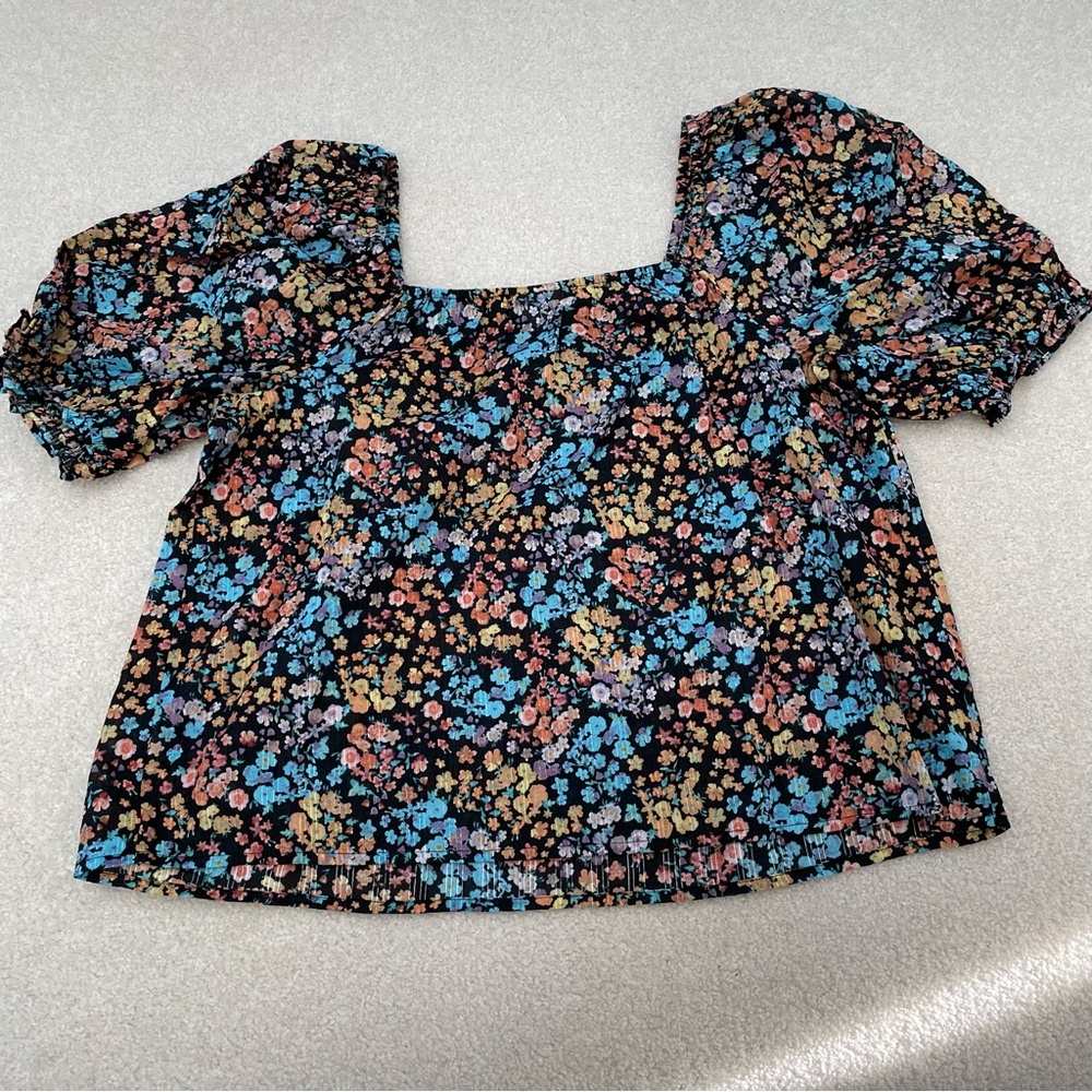 A.N.A. Women’s Floral Top - Large